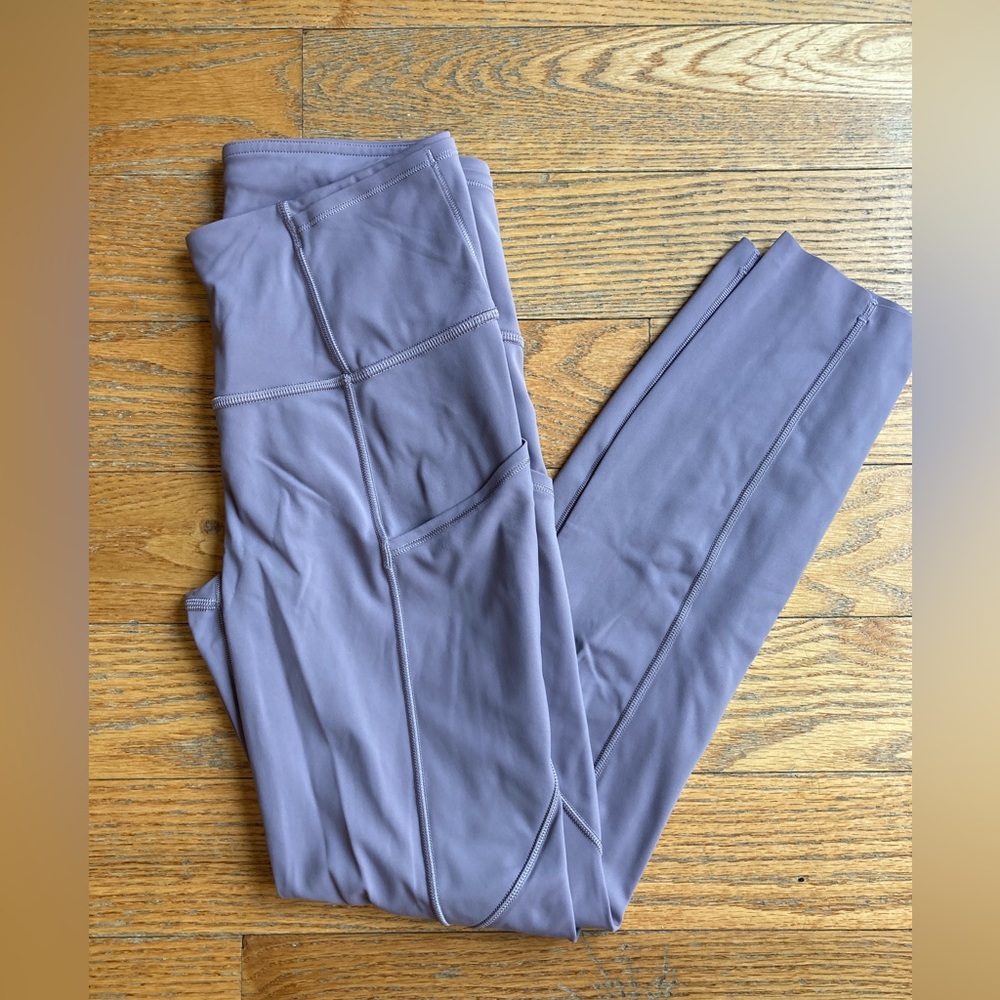 Lululemon Fast and Free Train High-Rise Tight 25” Size 4